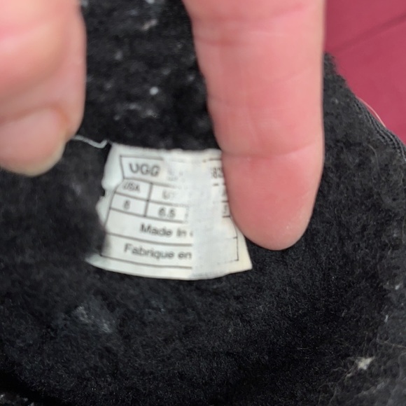 UGG black size 8 Authentic clean lightly worn sheepskin Insole - Picture 8 of 14